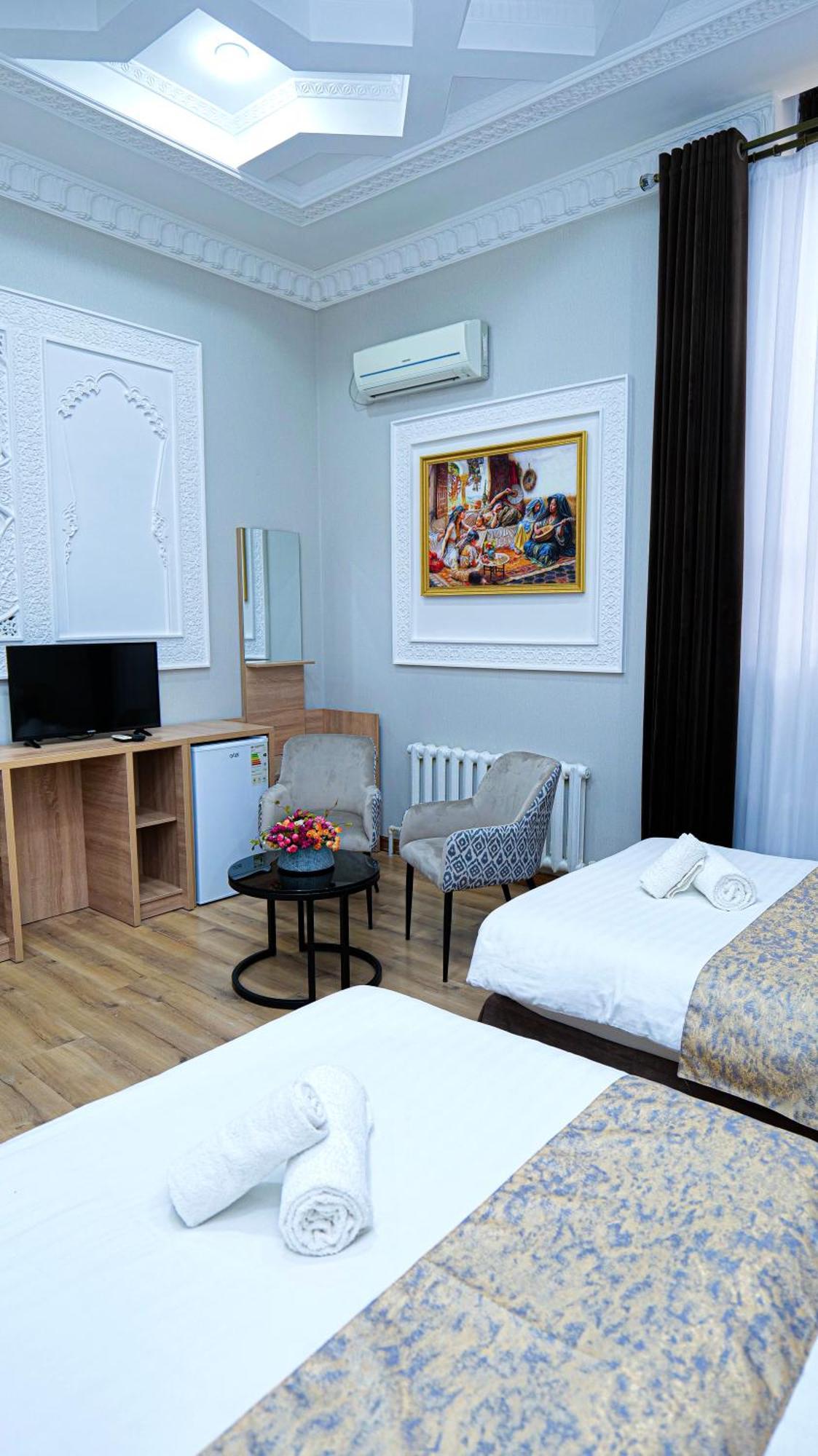 Kabir Hotel بخارى المظهر الخارجي الصورة
